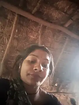 Snapshot of Hotty_raghni chatting on 02/18/26, 02:40 Hotty raghni online show from 02/18/26, 02:40