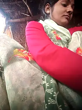 Snapshot of Hotty_raghni chatting on 02/20/26, 03:25 Hotty raghni online show from 02/20/26, 03:25