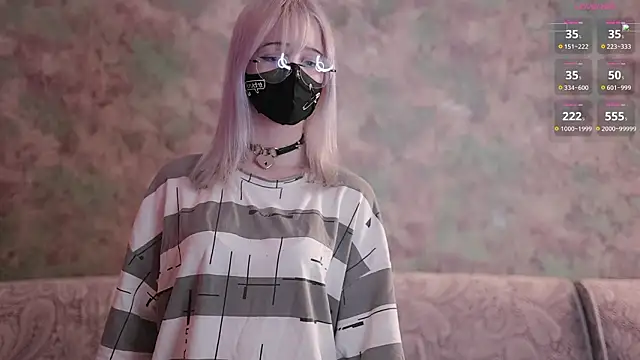 Snapshot of Yunakiss chatting on 03/01/26, 09:17 Yunakiss online show from 03/01/26, 09:17