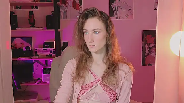 AriaLiko online show from 04/23/26, 08:22