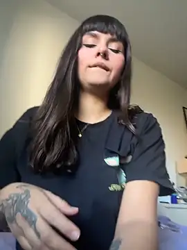 lovelyjinny online show from 03/03/26, 10:32