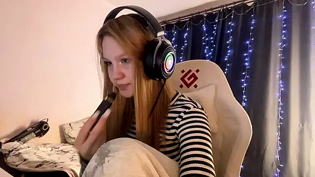 axin burnell online show from 03/18/26, 05:27