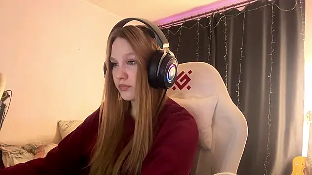 Snapshot of axin_burnell chatting on 04/30/26, 05:08 axin burnell online show from 04/30/26, 05:08