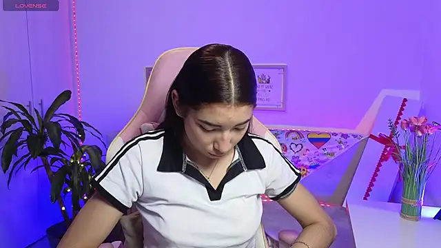 Snapshot of Sofiagomez777 chatting on 02/28/26, 01:06 Sofiagomez777 online show from 02/28/26, 01:06