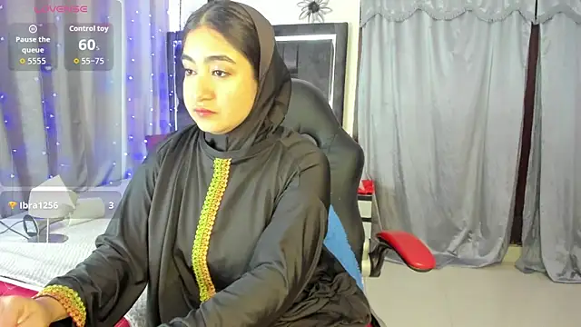 SamiraAwada online show from 03/18/26, 07:17