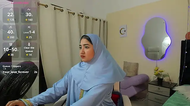 SamiraAwada online show from 04/20/26, 07:04