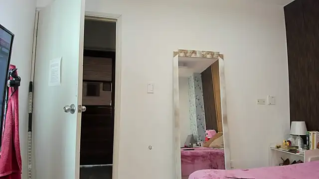 AlisHoward online show from 04/04/26, 09:51