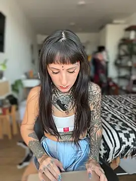 xsadtanas online show from 04/12/26, 04:56