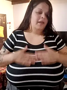 Snapshot of Medicenpudin97 chatting on 02/03/26, 03:17 Medicenpudin97 online show from 02/03/26, 03:17