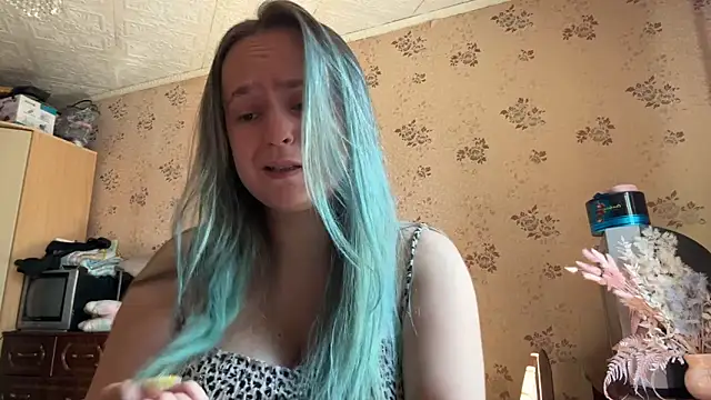 Bubblegum Tempt online show from 03/28/26, 07:19