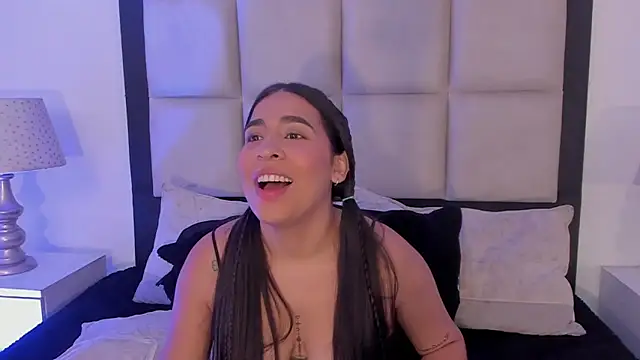 Snapshot of SussyFox chatting on 03/02/26, 01:18 SussyFox online show from 03/02/26, 01:18