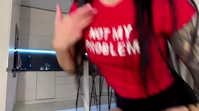 AuraXO online show from 03/22/26, 06:28