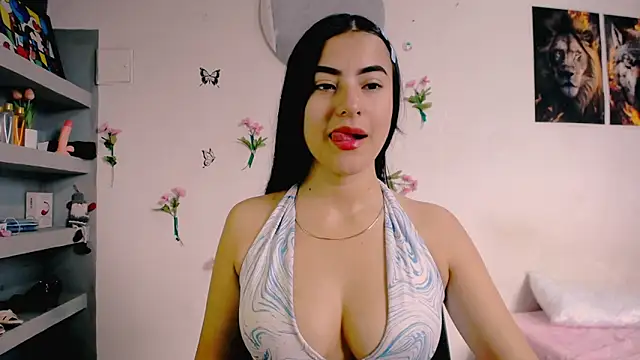 Snapshot of charlotte_petit_ chatting on 02/18/26, 04:03 charlotte petit online show from 02/18/26, 04:03