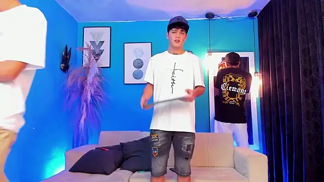 Snapshot of KingOfHeavens_2 chatting on 02/11/26, 04:50 KingOfHeavens 2 online show from 02/11/26, 04:50