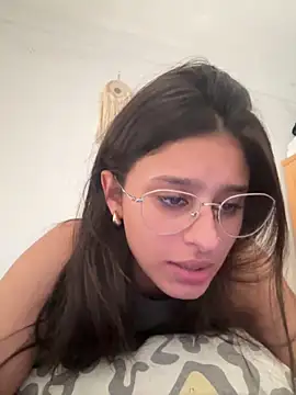 Snapshot of madison90 chatting on 02/20/26, 05:57 madison90 online show from 02/20/26, 05:57