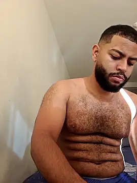 Snapshot of KLEYTON33 chatting on 02/26/26, 01:10 KLEYTON33 online show from 02/26/26, 01:10