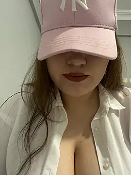 Snapshot of maryam-6 chatting on 02/12/26, 09:21 maryam-6 online show from 02/12/26, 09:21