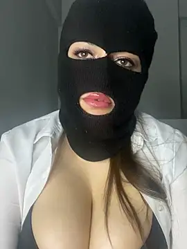 Snapshot of maryam-6 chatting on 03/01/26, 08:44 maryam-6 online show from 03/01/26, 08:44