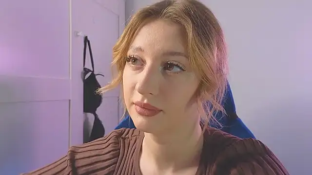 Snapshot of nikapie chatting on 02/04/26, 05:35 nikapie online show from 02/04/26, 05:35