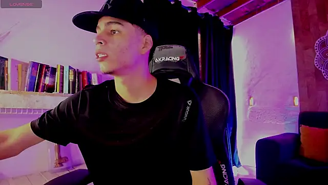 juan posada online show from 02/16/26, 05:09