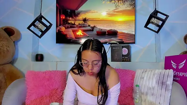 amy noa online show from 03/15/26, 12:49