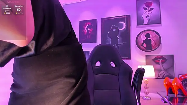 Gabriela velle online show from 02/24/26, 08:29