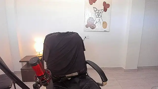 Snapshot of paisa_hotx chatting on 02/13/26, 04:03 paisa hotx online show from 02/13/26, 04:03