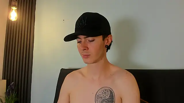 Snapshot of Lio_____ chatting on 03/02/26, 07:15 Lio online show from 03/02/26, 07:15