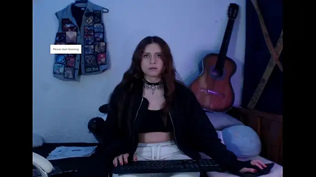 Lametaleralatina online show from 04/21/26, 02:01