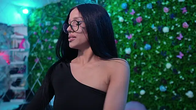 Snapshot of Baby_nico chatting on 02/06/26, 07:39 Baby nico online show from 02/06/26, 07:39