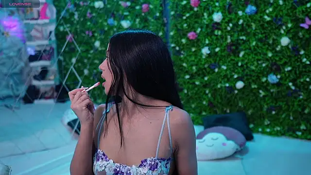 Snapshot of Baby_nico chatting on 02/07/26, 07:28 Baby nico online show from 02/07/26, 07:28