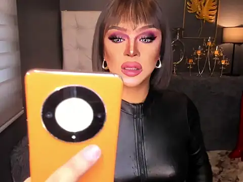 Snapshot of Mistress_DominantJaz chatting on 02/06/26, 02:05 Mistress DominantJaz online show from 02/06/26, 02:05