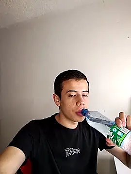 Snapshot of jac0b_x chatting on 02/10/26, 06:06 jac0b x online show from 02/10/26, 06:06