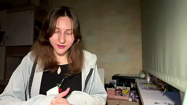 Miaaa Moon online show from 04/20/26, 04:10