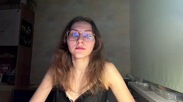 Snapshot of Miaaa_Moon chatting on 06/01/26, 07:15 Miaaa Moon online show from 06/01/26, 07:15