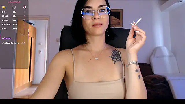 Snapshot of emacandy chatting on 07/20/26, 03:25 emacandy online show from 07/20/26, 03:25