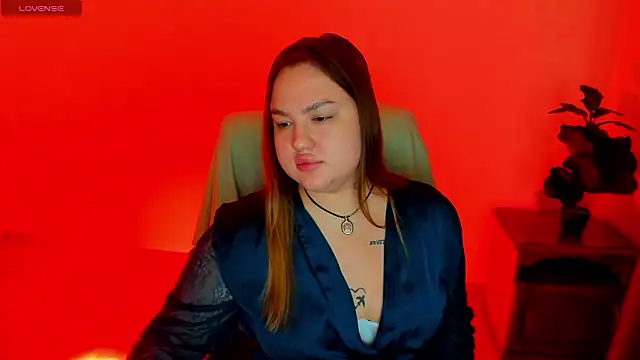 Snapshot of Sofiawetsweet chatting on 02/22/26, 07:29 Sofiawetsweet online show from 02/22/26, 07:29