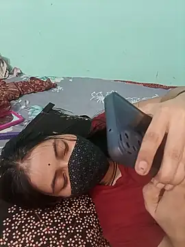 18 year old girl online show from 04/23/26, 12:29