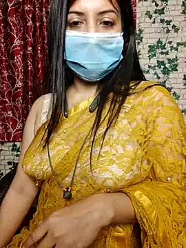 Snapshot of Ishaa_03 chatting on 02/01/26, 07:29 Ishaa 03 online show from 02/01/26, 07:29