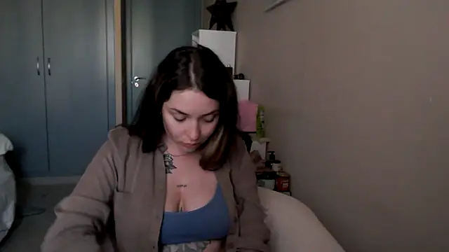 Snapshot of JuliaGraceOF chatting on 02/21/26, 06:20 JuliaGraceOF online show from 02/21/26, 06:20