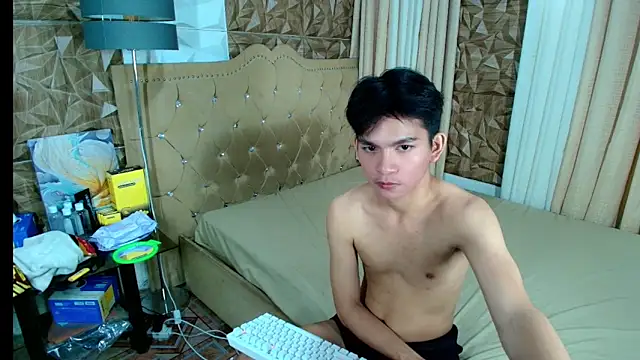 urtwinkjoshx online show from 02/17/26, 05:04