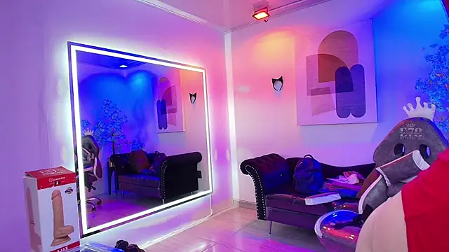 Snapshot of Madame_scarlett chatting on 02/10/26, 11:25 Madame scarlett online show from 02/10/26, 11:25