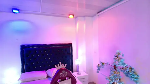 Madame scarlett online show from 06/04/26, 11:38