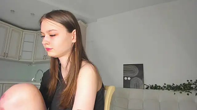 pink banny online show from 04/17/26, 04:54