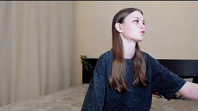 pink banny online show from 06/11/26, 04:05