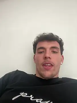 manu156789 online show from 02/19/26, 01:51