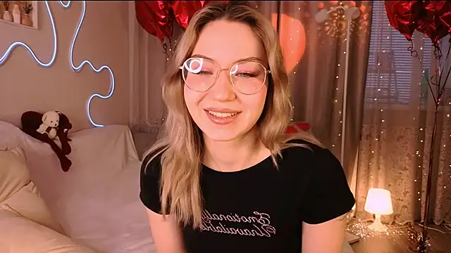 lusciousslily online show from 02/27/26, 01:38