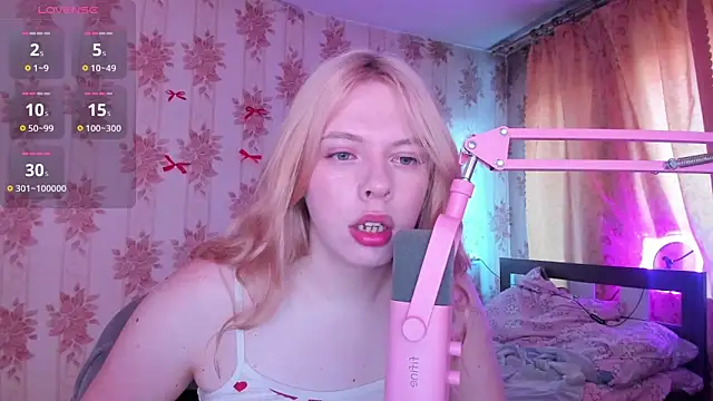Cutie Bambi online show from 07/27/26, 12:12