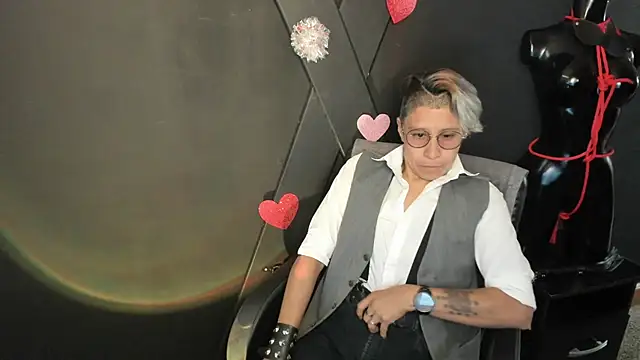 Snapshot of Kali_Panther chatting on 02/10/26, 01:37 Kali Panther online show from 02/10/26, 01:37