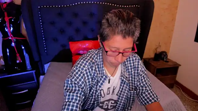 Kali Panther online show from 04/01/26, 07:44